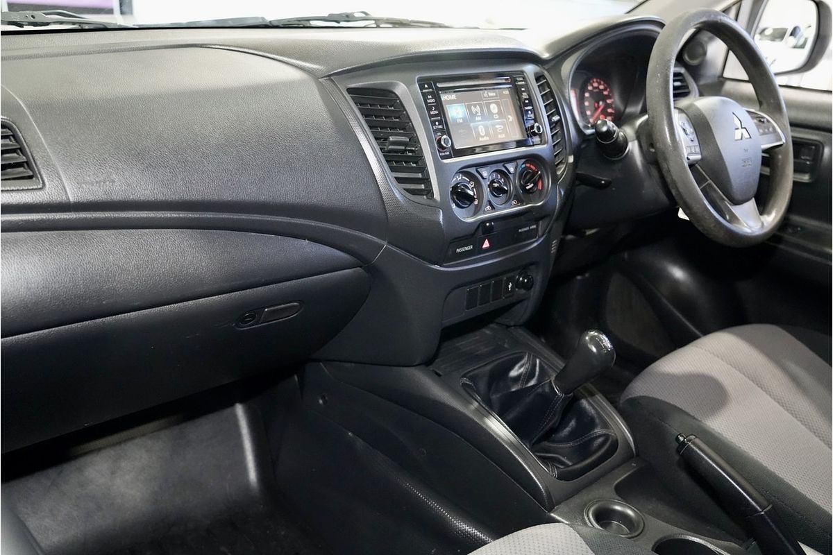 2019 Mitsubishi Triton GLX MR Rear Wheel Drive
