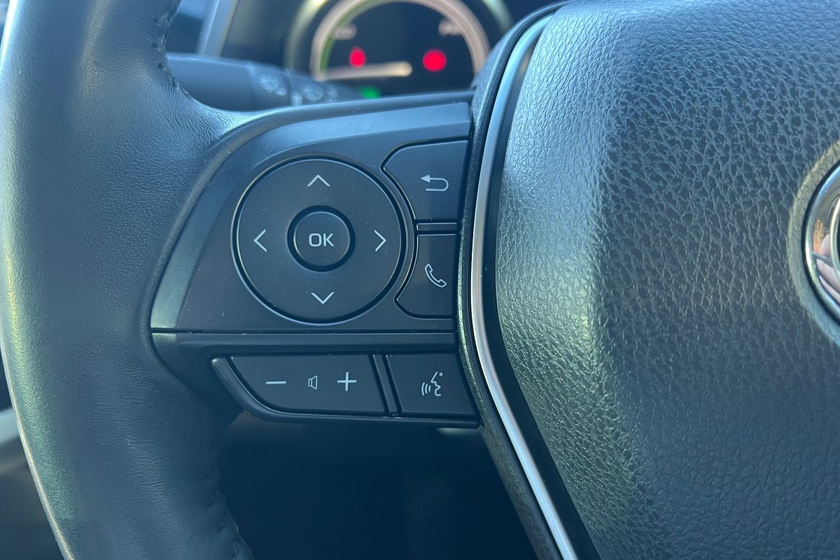 2021 Toyota Camry Ascent Sport AXVH70R
