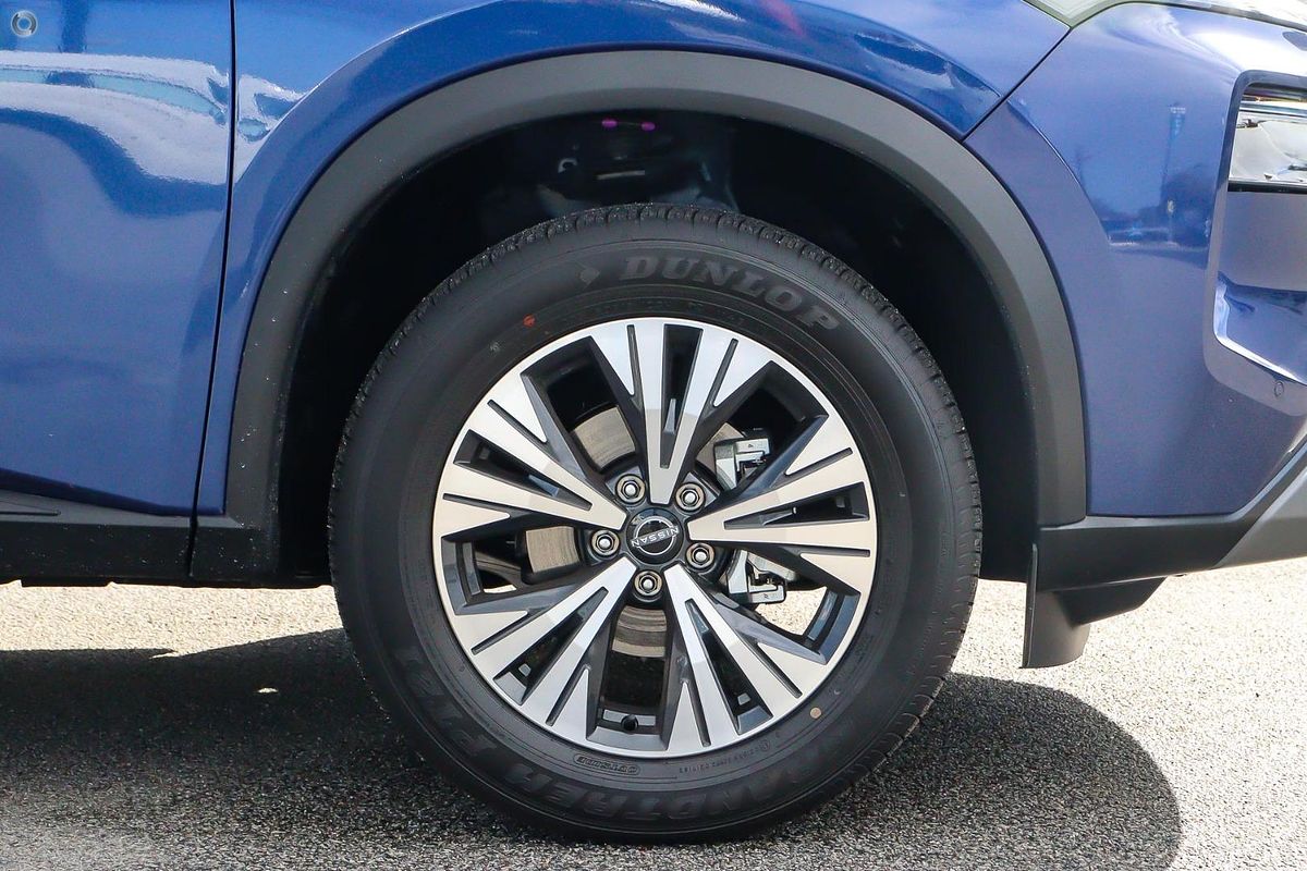 2025 Nissan X-TRAIL ST-L T33