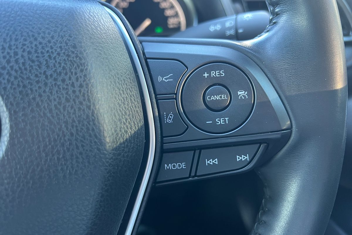 2021 Toyota Camry Ascent Sport AXVH70R