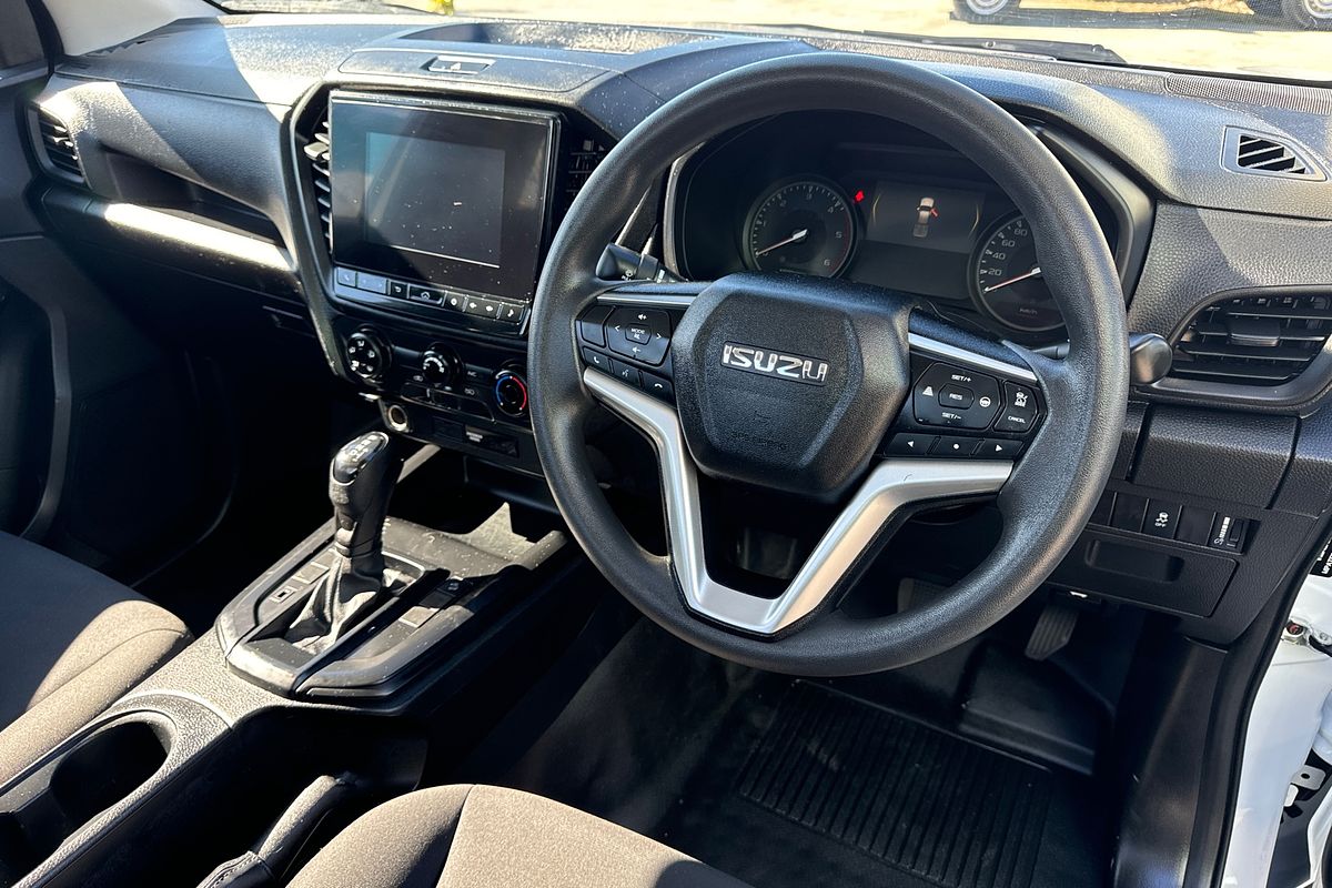 2022 Isuzu D-MAX SX High Ride  Rear Wheel Drive