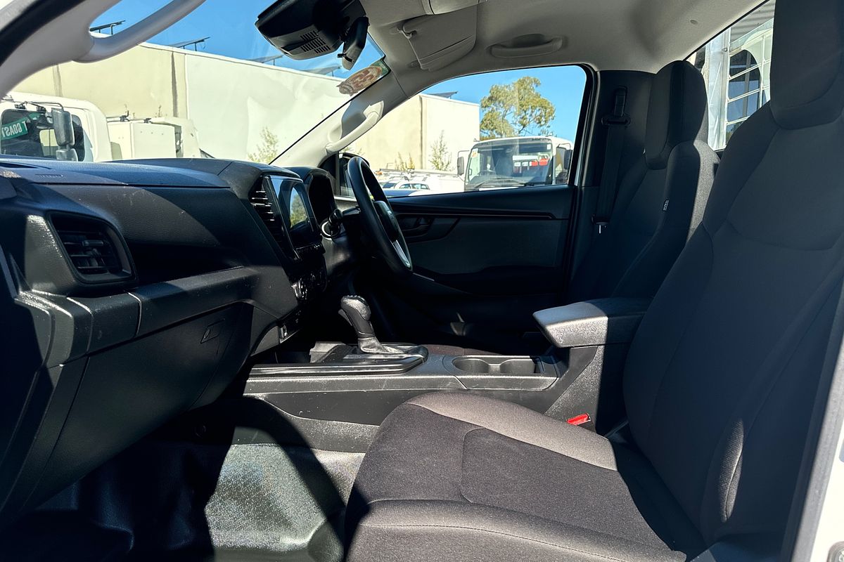 2022 Isuzu D-MAX SX High Ride  Rear Wheel Drive