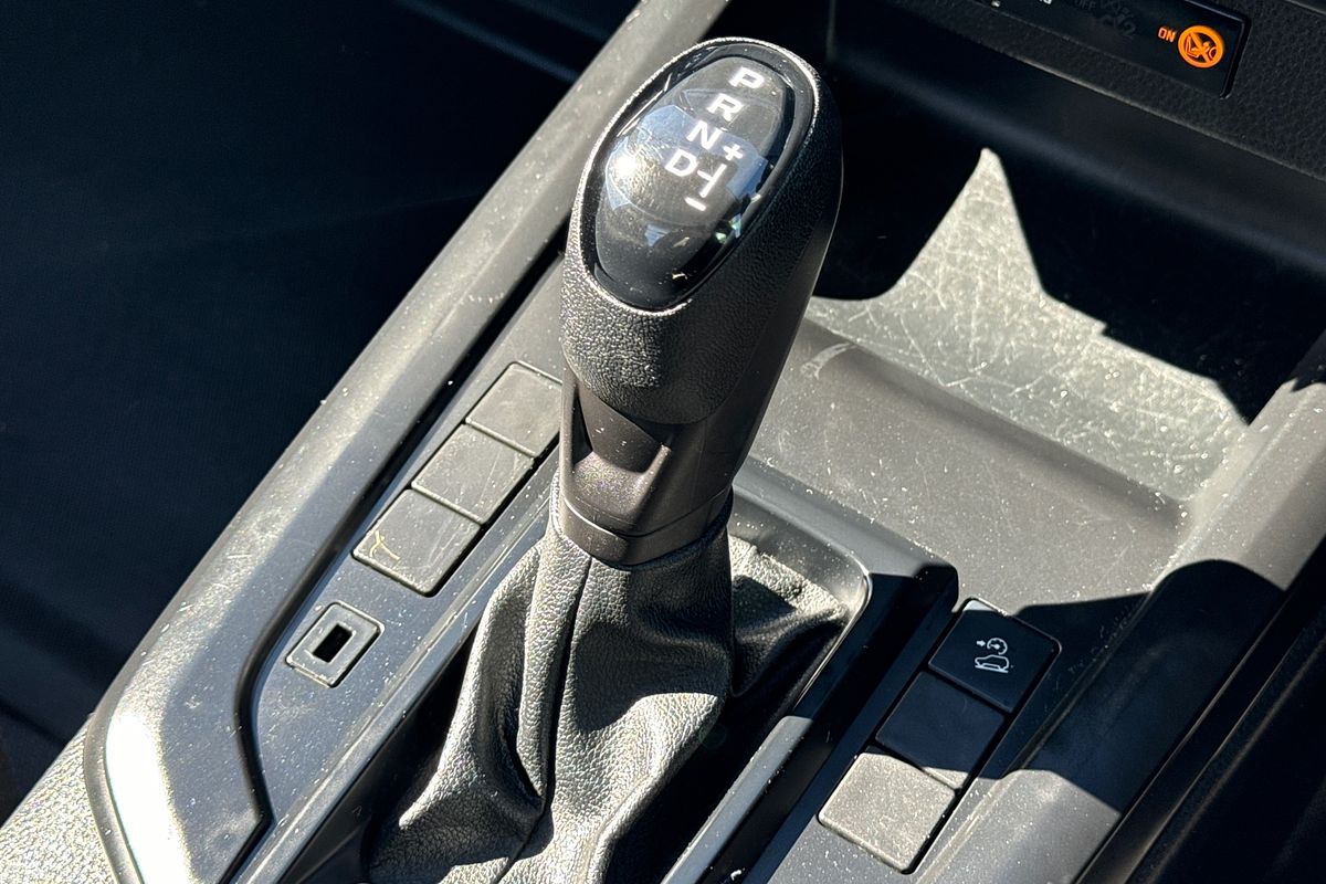 2022 Isuzu D-MAX SX High Ride  Rear Wheel Drive