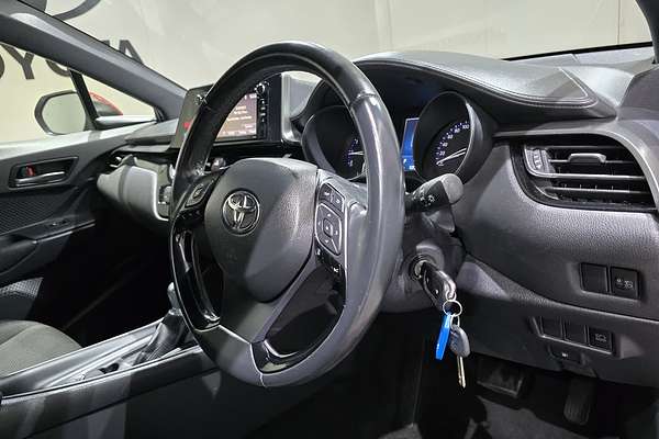 2018 Toyota C-HR C-HR Standard 2WD 1.2L Petrol Auto CVT Wagon NGX10R