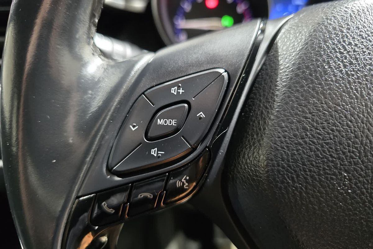 2018 Toyota C-HR C-HR Standard 2WD 1.2L Petrol Auto CVT Wagon NGX10R