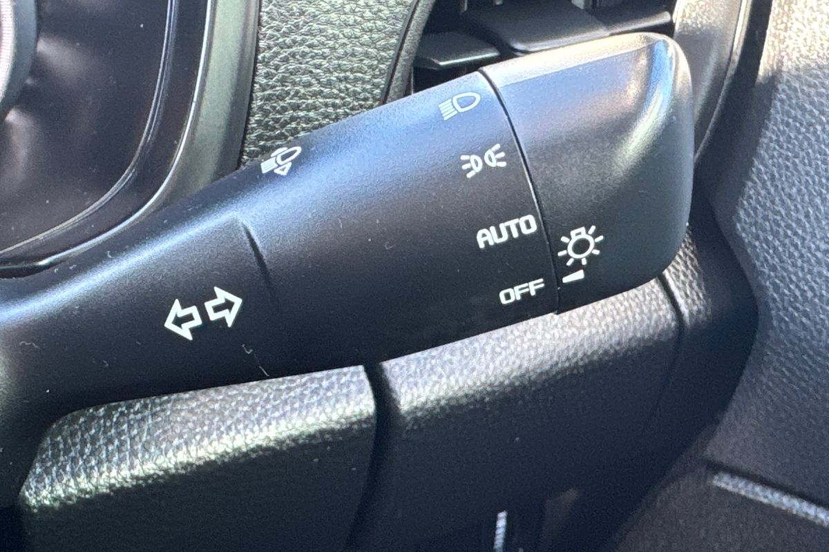 2022 Isuzu D-MAX SX High Ride  Rear Wheel Drive