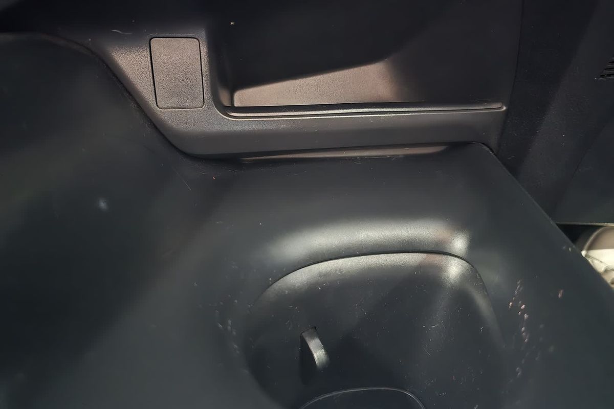 2018 Toyota C-HR C-HR Standard 2WD 1.2L Petrol Auto CVT Wagon NGX10R