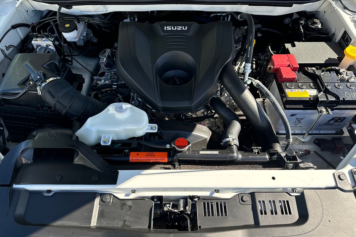 2022 Isuzu D-MAX SX High Ride  Rear Wheel Drive