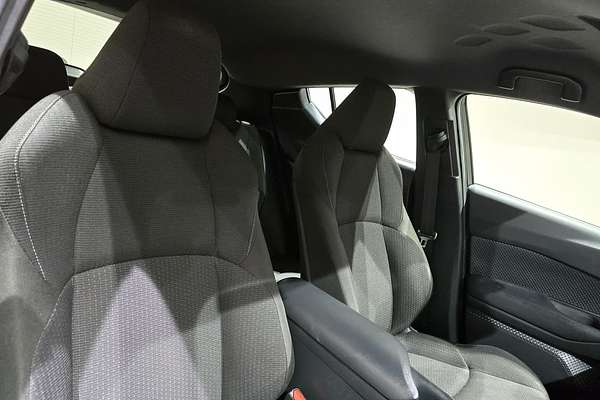 2018 Toyota C-HR C-HR Standard 2WD 1.2L Petrol Auto CVT Wagon NGX10R