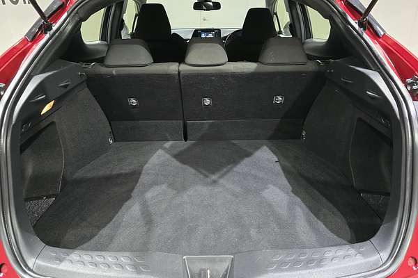 2018 Toyota C-HR C-HR Standard 2WD 1.2L Petrol Auto CVT Wagon NGX10R