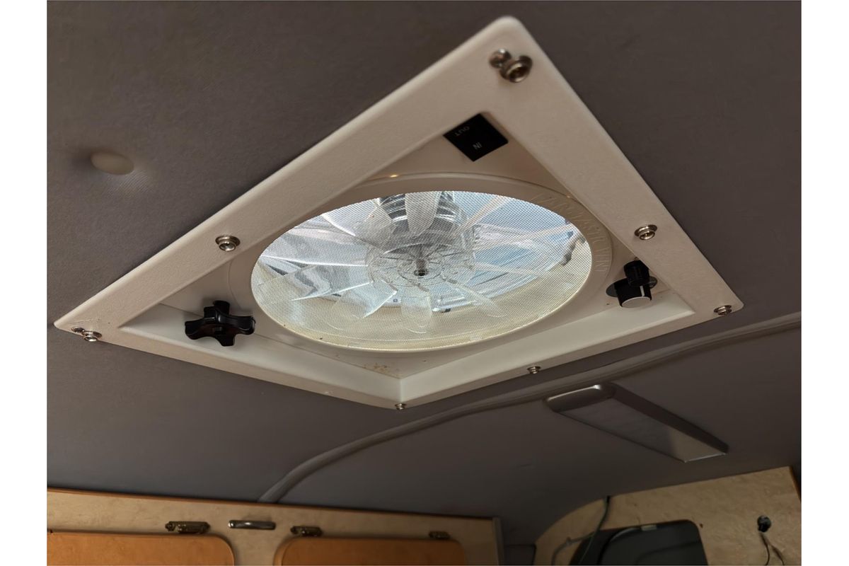 2012 Toyota Hiace Hiace Camper campervan 2012 Hiace SLWB campervan