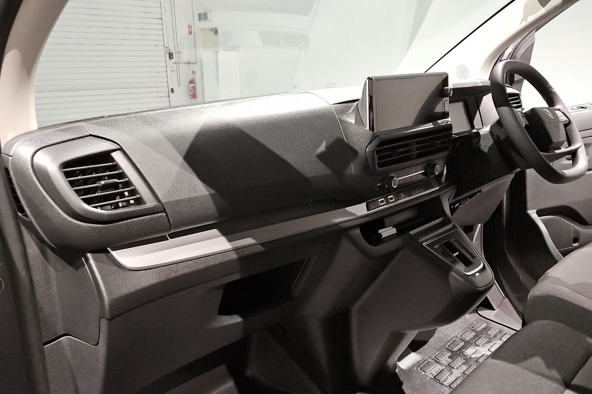 2025 Peugeot Expert Pro K0