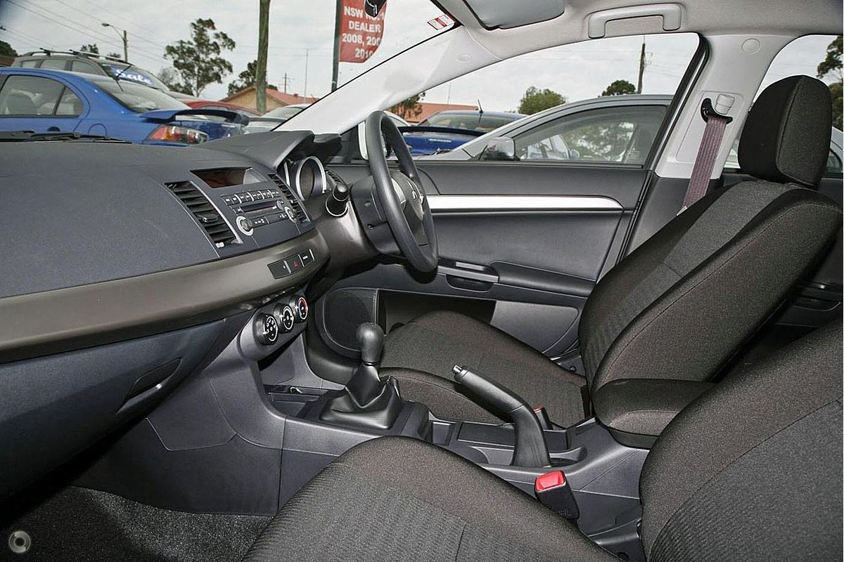 2011 Mitsubishi Lancer ES CJ