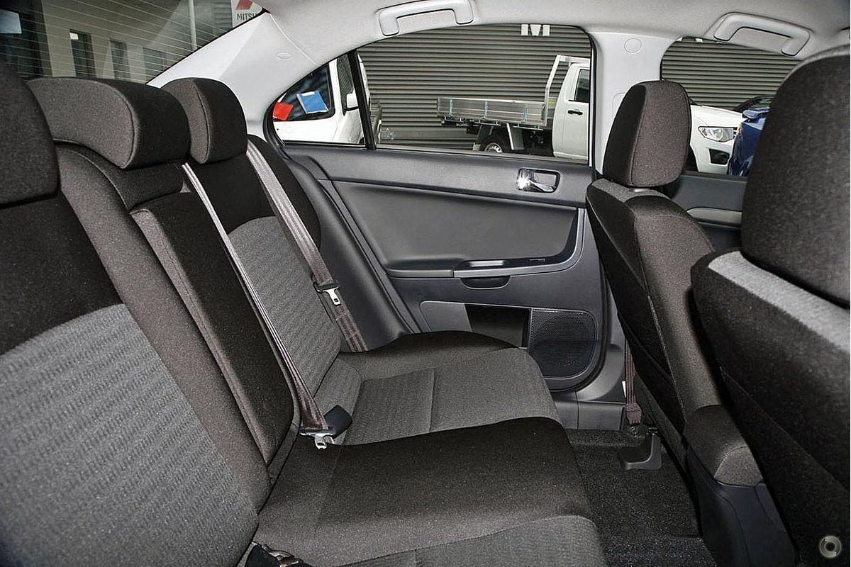 2011 Mitsubishi Lancer ES CJ