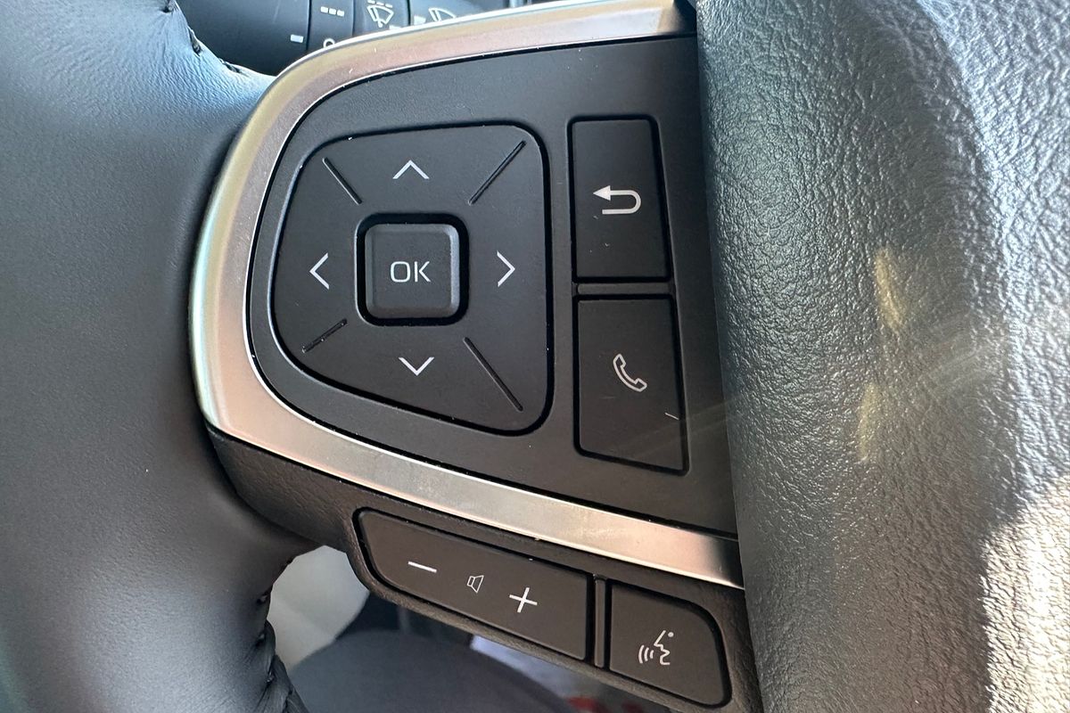 2023 Toyota Hiace GDH300R