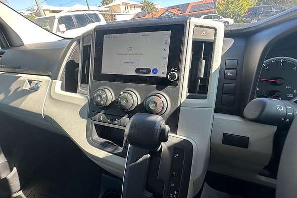 2023 Toyota Hiace GDH300R