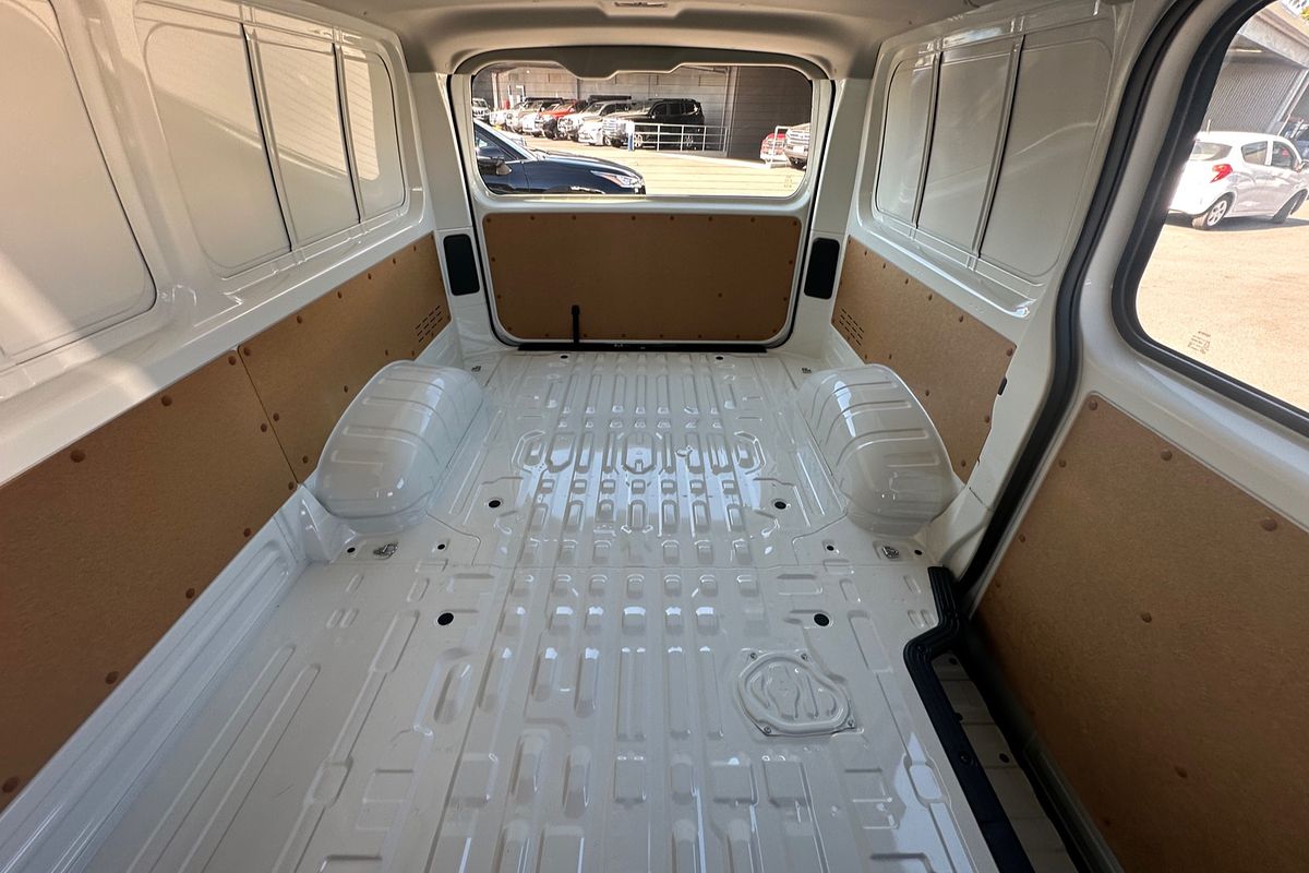 2023 Toyota Hiace GDH300R