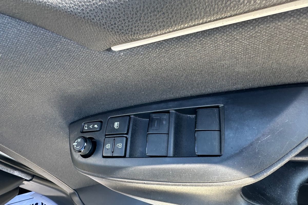 2021 Toyota Yaris Ascent Sport MXPA10R