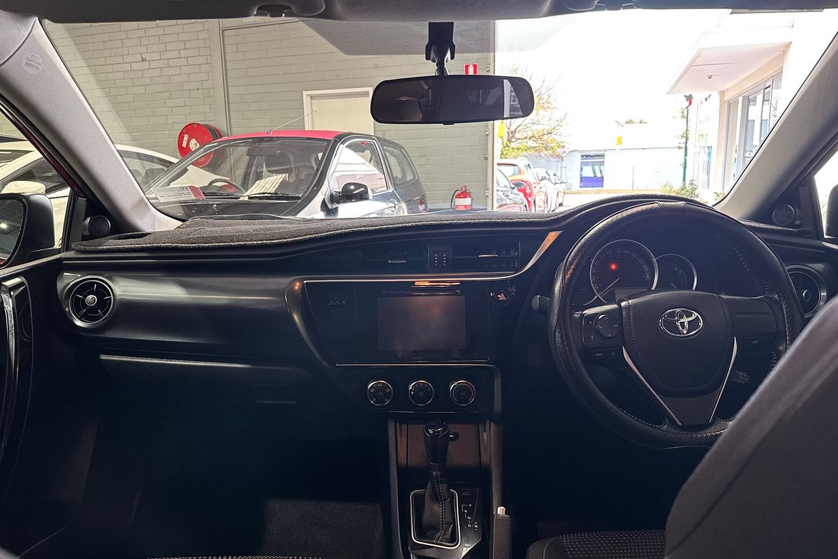 2017 Toyota Corolla Ascent Sport ZRE182R