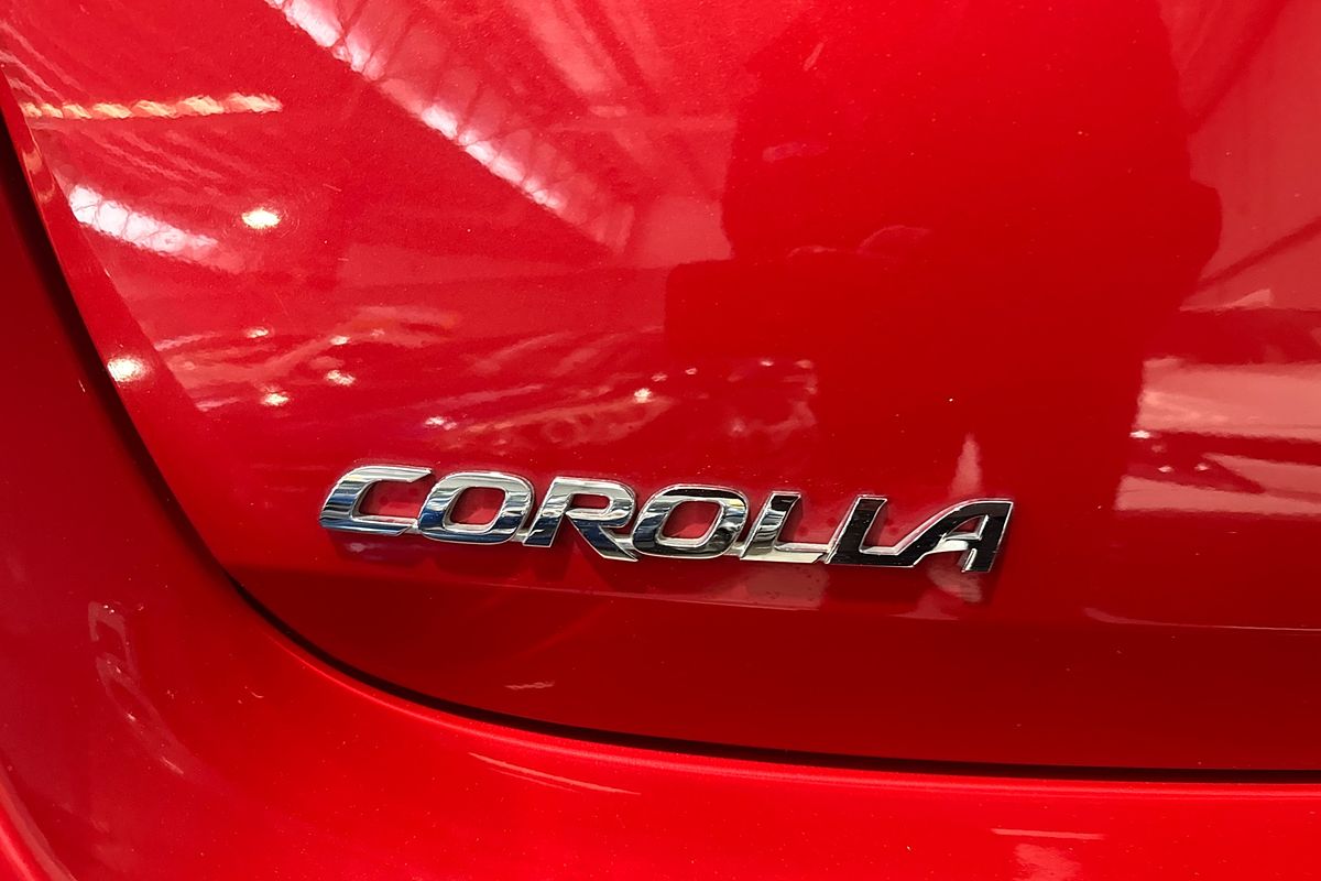 2017 Toyota Corolla Ascent Sport ZRE182R
