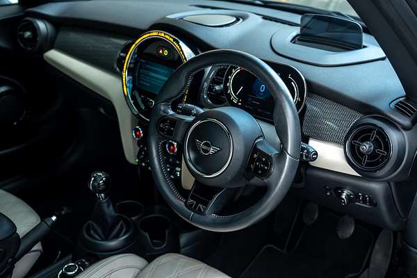 2022 MINI Hatch Cooper S Classic F56 LCI-2