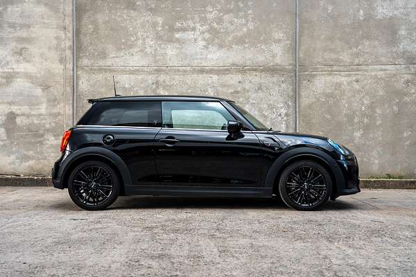 2022 MINI Hatch Cooper S Classic F56 LCI-2
