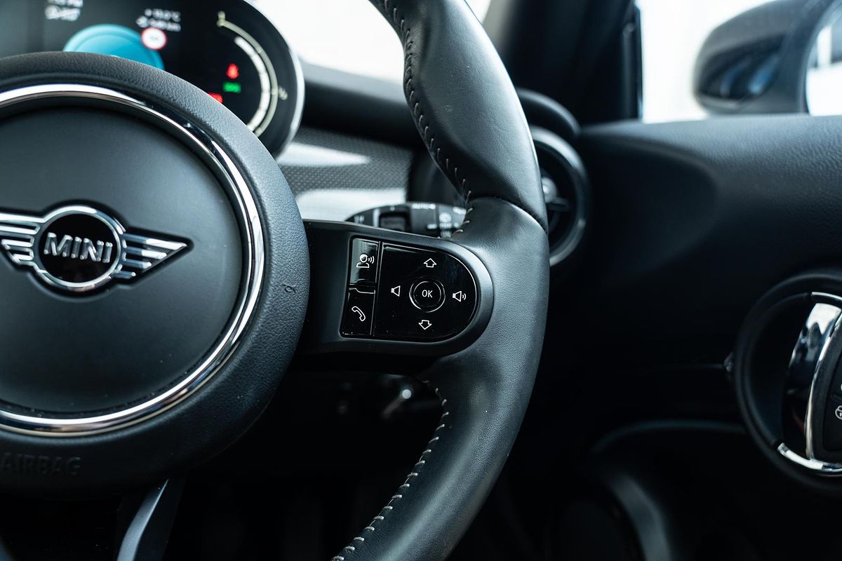 2022 MINI Hatch Cooper S Classic F56 LCI-2