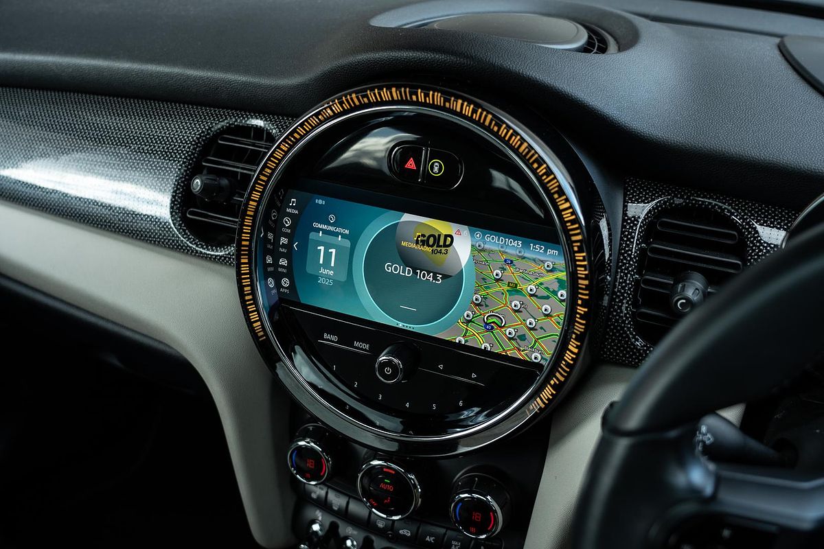 2022 MINI Hatch Cooper S Classic F56 LCI-2