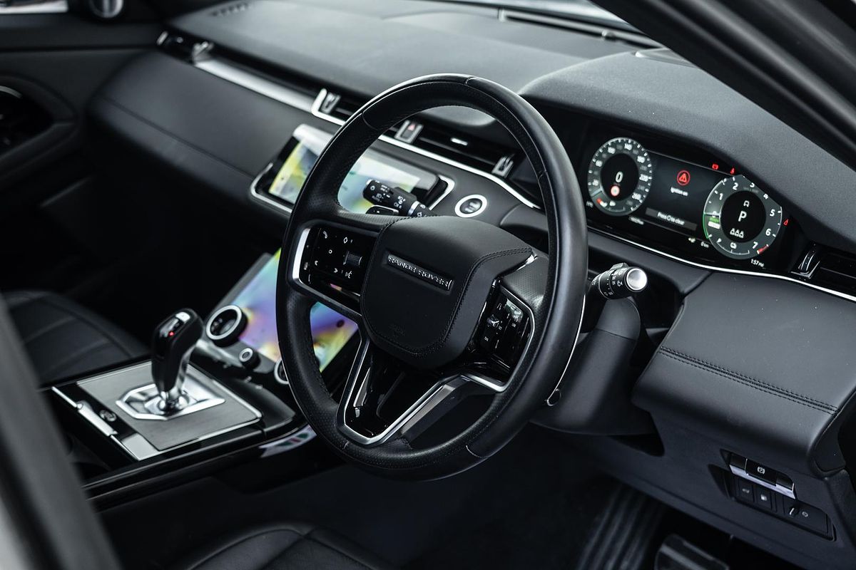 2023 Land Rover Range Rover Evoque P300e R-Dynamic HSE L551