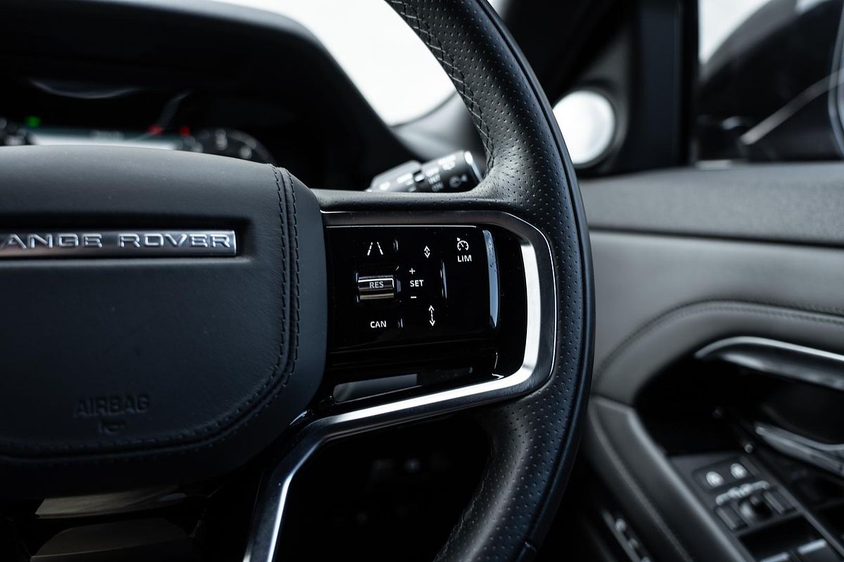 2023 Land Rover Range Rover Evoque P300e R-Dynamic HSE L551