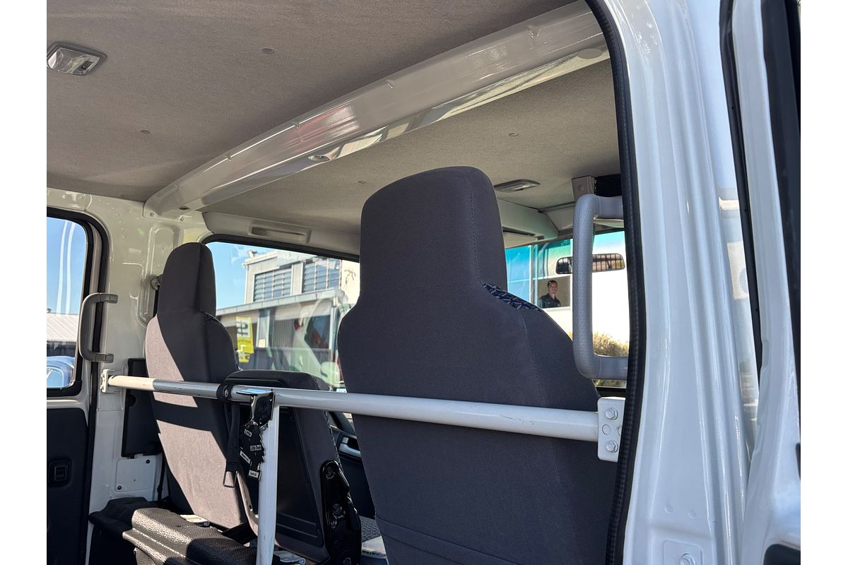 2023 Isuzu N Series NNR 45-150 4x2