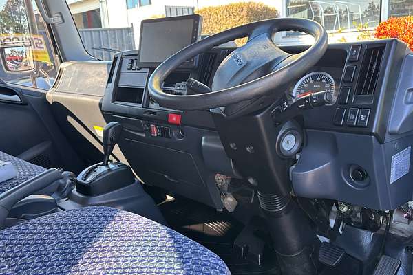 2023 Isuzu N Series NNR 45-150 4x2