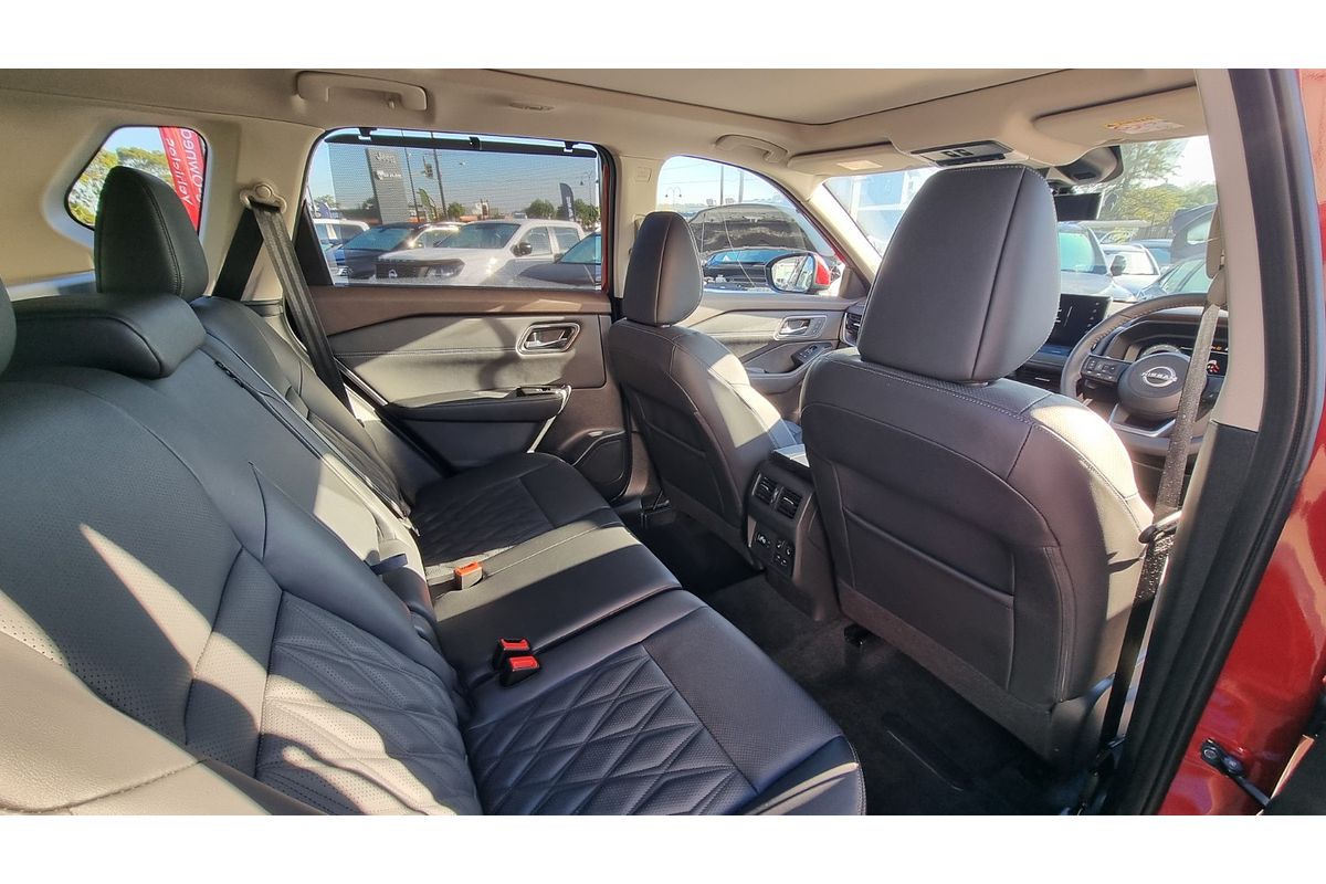 2024 Nissan X-TRAIL Ti-L T33