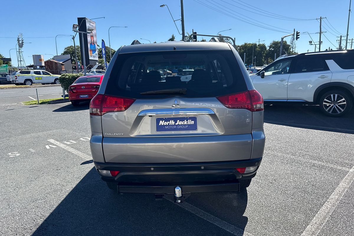 2014 Mitsubishi Challenger PC