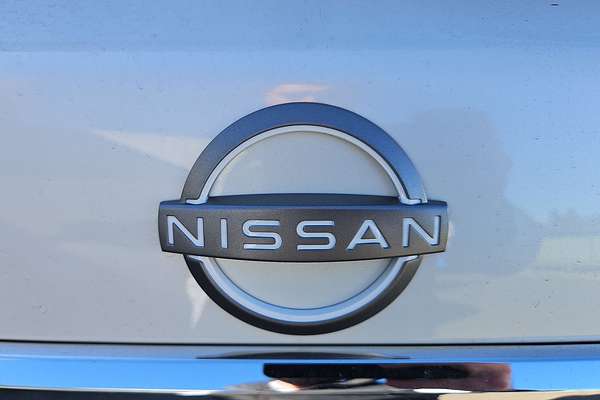 2025 Nissan Patrol Ti Y62