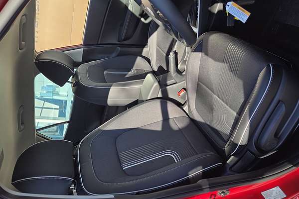 2025 Hyundai Venue Active QX.V5