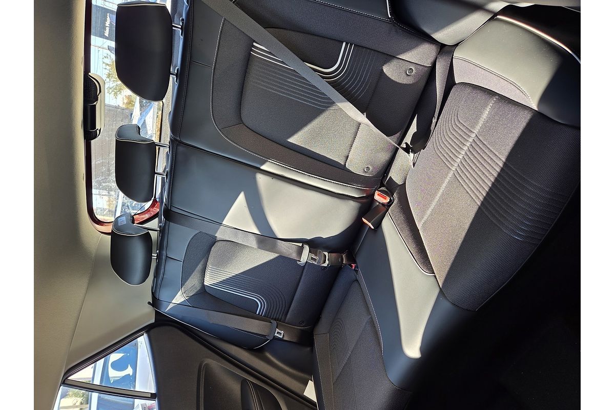 2025 Hyundai Venue Active QX.V5