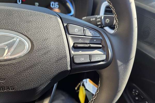 2025 Hyundai Venue Active QX.V5