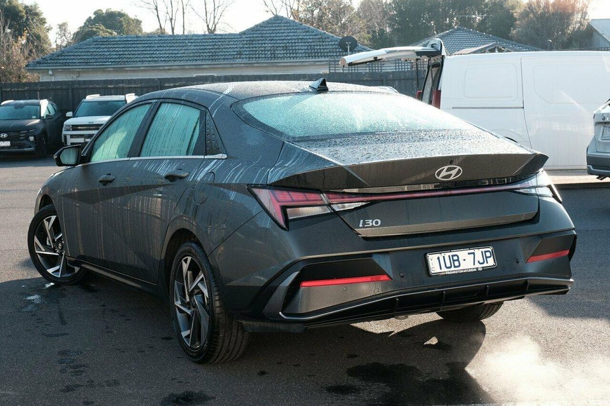 2024 Hyundai i30 Premium CN7.V2