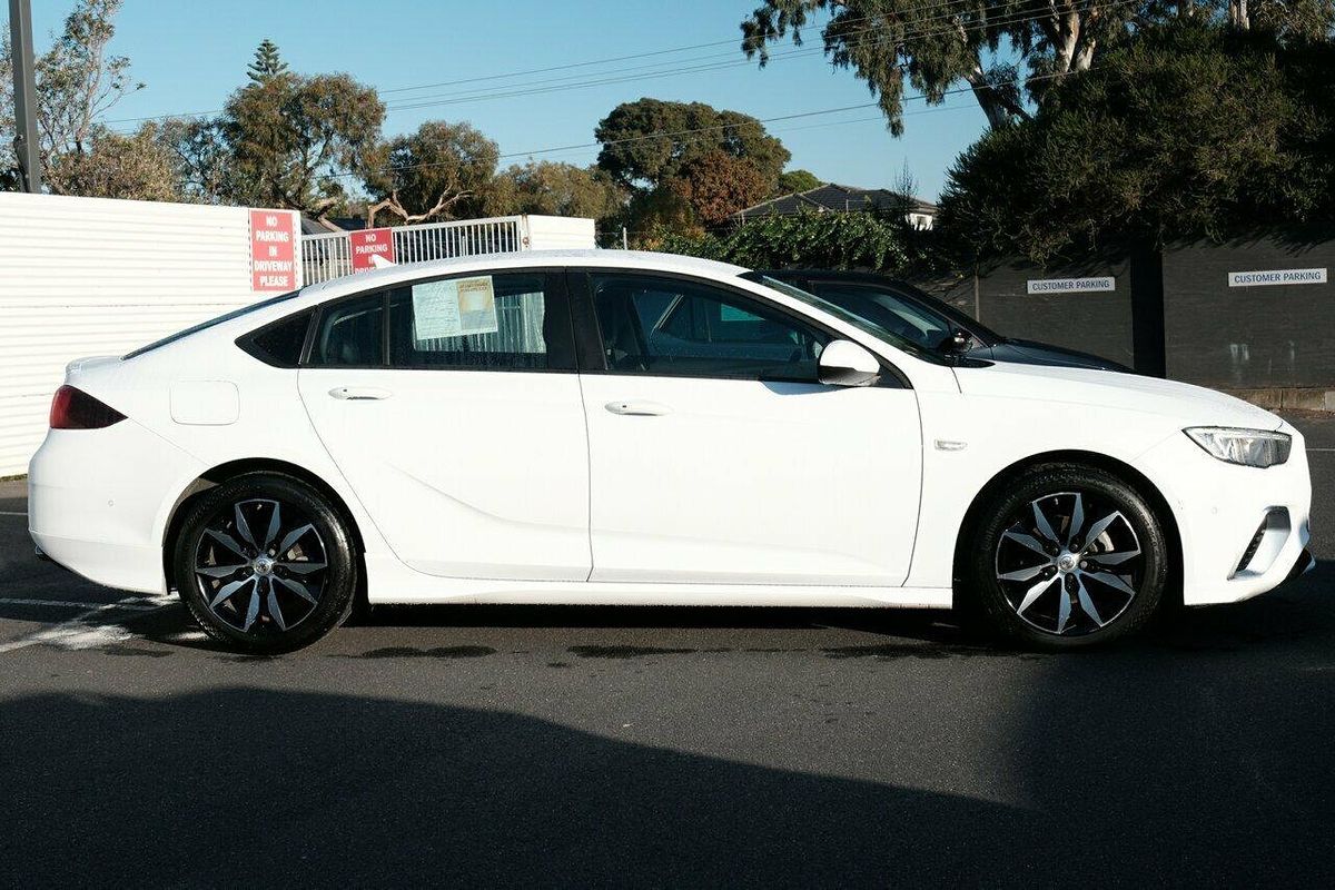 2018 Holden Commodore RS ZB