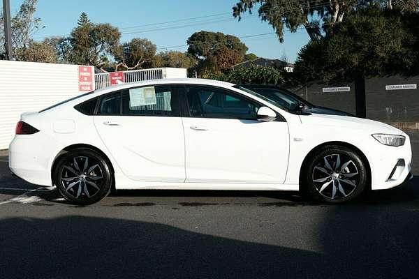 2018 Holden Commodore RS ZB