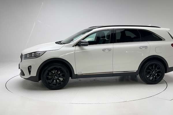 2019 Kia Sorento Black Edition UM