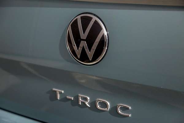 2025 Volkswagen T-Roc 110TSI Style D11