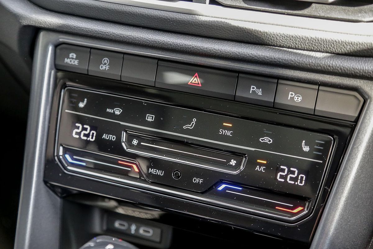 2025 Volkswagen T-Roc 110TSI Style D11