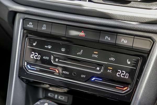 2025 Volkswagen T-Roc 110TSI Style D11
