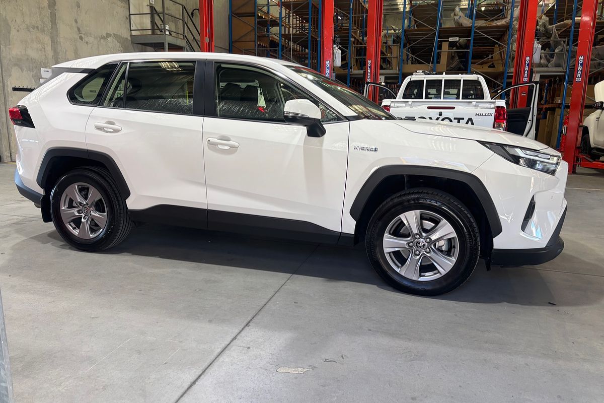 2024 Toyota RAV4 GX AXAH54R