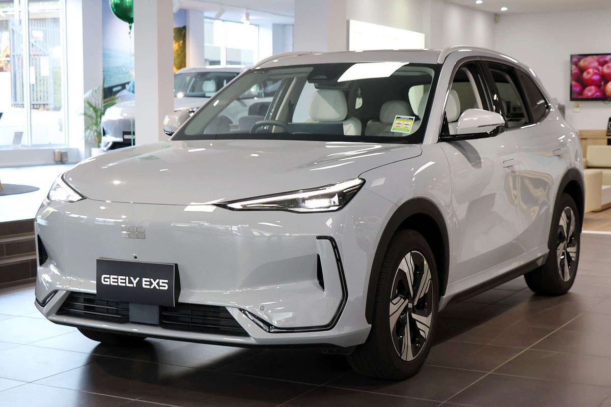 2025 Geely EX5 Inspire E245