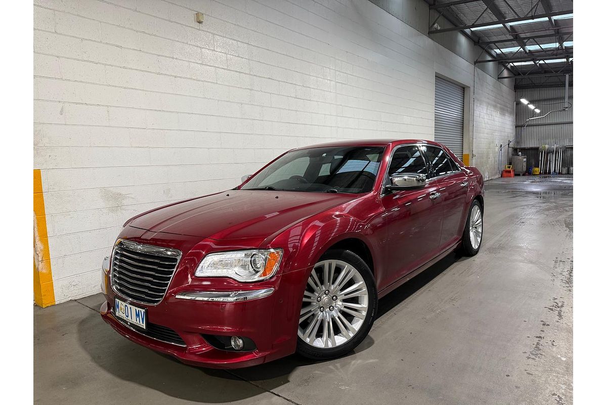 2013 Chrysler 300 C LX