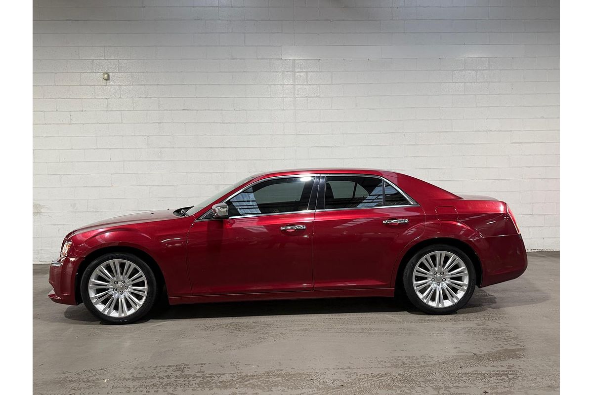 2013 Chrysler 300 C LX