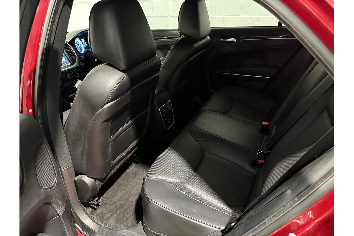 2013 Chrysler 300 C LX